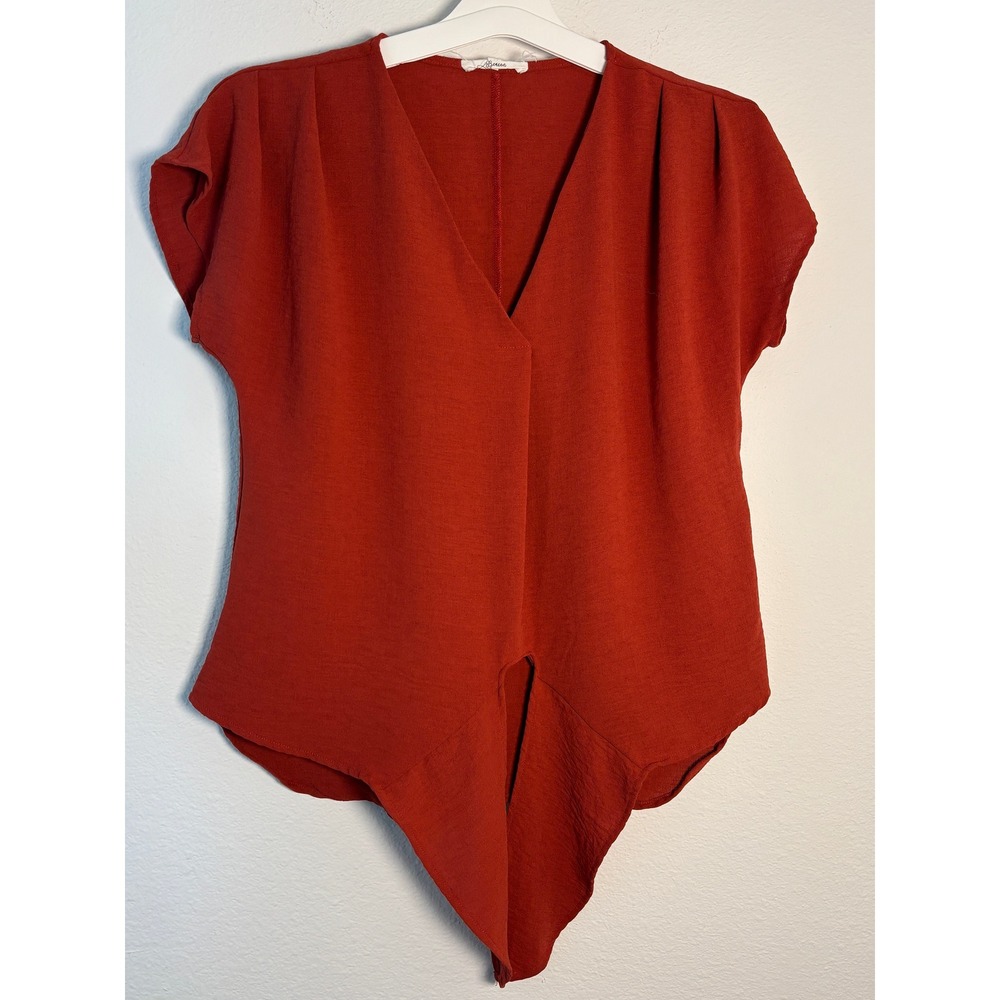 Lush Rust Orange‎ V-Neck Front Tie Short Sleeve Pleated Shoulder Blouse Top